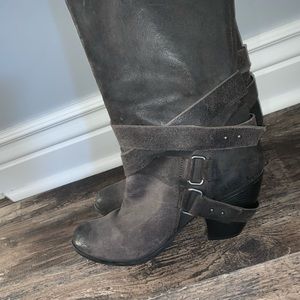 Fergie tall grey boot